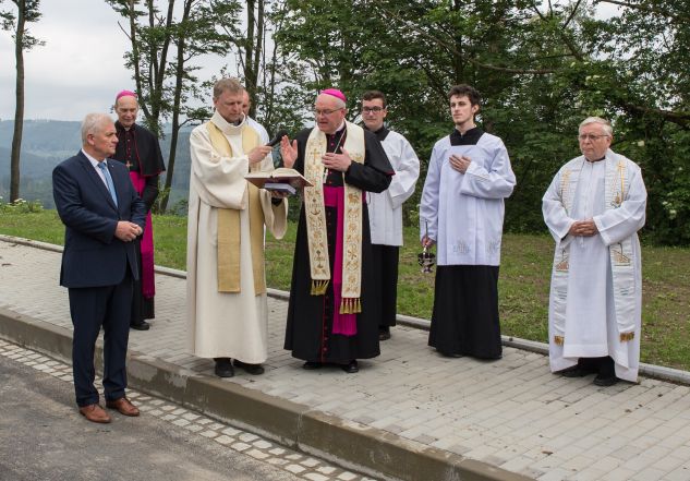 image:Image 58/source/orig/57769_img1557-2.jpg