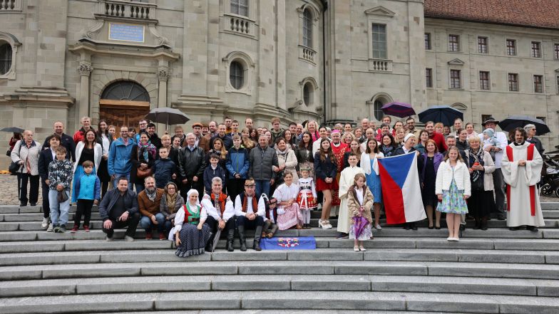 image:Image 58/source/orig/57781_r5m17523.jpg