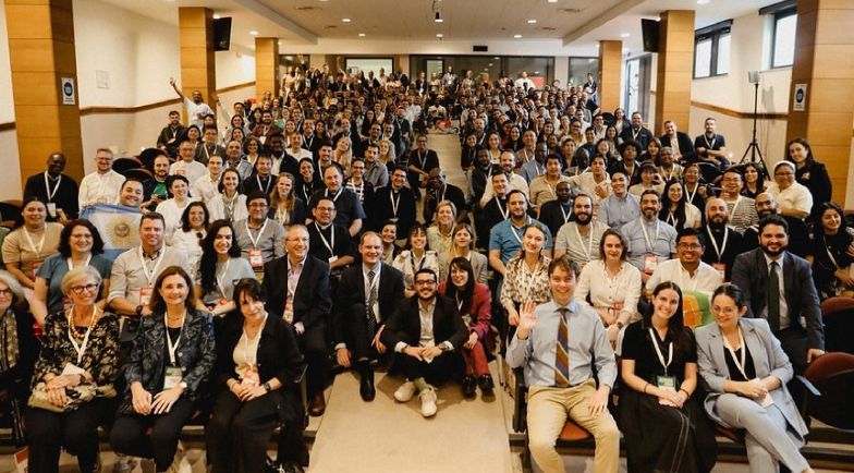 image:Image 59/source/orig/58042_el-tema-del-encuentro-sera-el-desafio-de-la-sinodalidad-para-la-mision-01.jpg