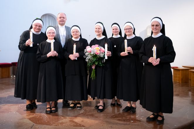 image:Image 59/source/orig/58413_hor1816.jpg