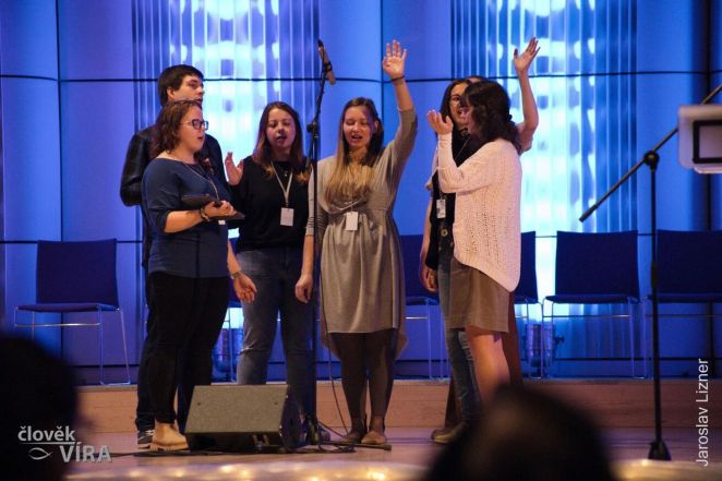 image:Image 59/source/orig/58952_39765_0_231104-konference-spolecenstvi-03.jpg