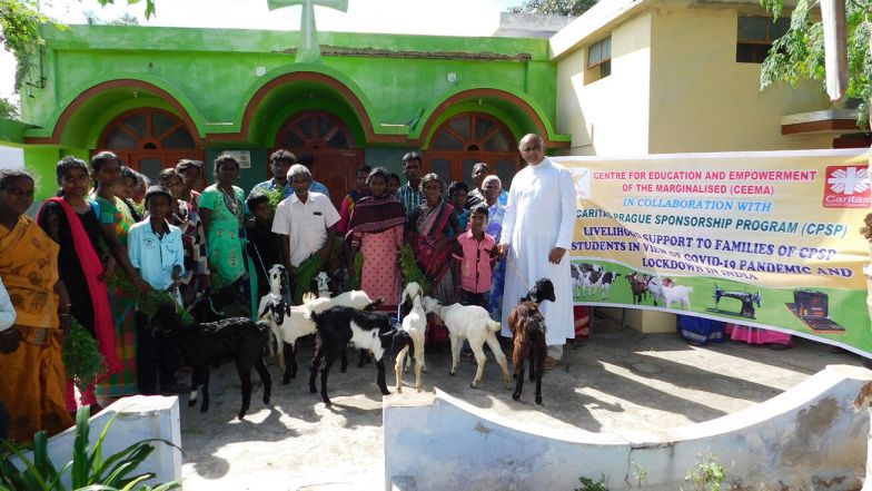 image:Image 6/source/orig/5933_nejchudsi-obyvatele-indie-tezce-zasahla-pandemie.JPG