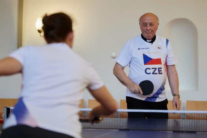 image:Image 60/source/orig/59428_40522_0_olymweb2.jpg