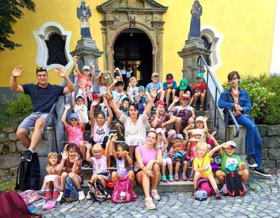 image:Image 60/source/orig/59996_daranek-tabor-charity-stary-knin.jpg