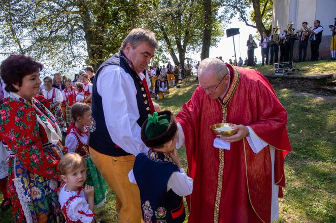 image:Image 61/source/orig/60244_chodske-slavnosti-c.jpg