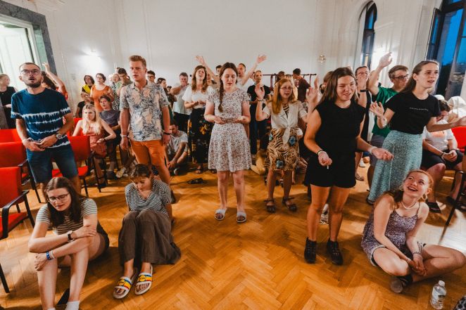 image:Image 61/source/orig/60382_20240813-phr6711.jpg