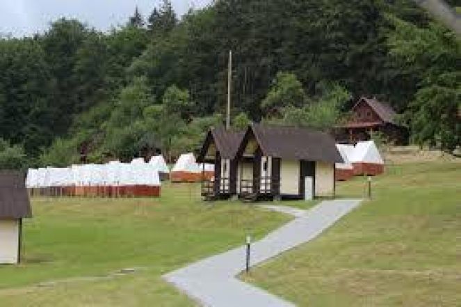 image:Image 61/source/orig/60615_images-2.jpg