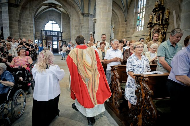 image:Image 61/source/orig/60800_3v7a3762-t.jpg