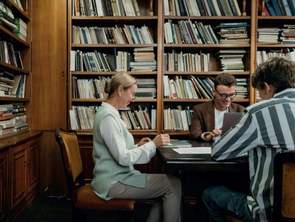 image:Image 62/source/orig/61061_42322_0_240829-cmtf-teologie-online.jpg