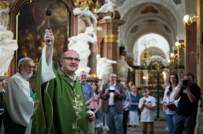 image:Image 62/source/orig/61611_20240908-jach-eu0a6258.jpg