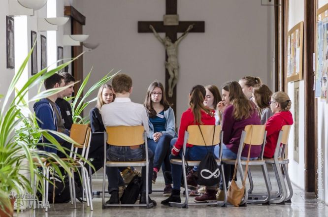 image:Image 63/source/orig/62083_43210_0_191218-setkani-mladeze-2.jpg