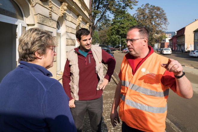 image:Image 63/source/orig/62331_43383_0_robert-neugebauer.jpg