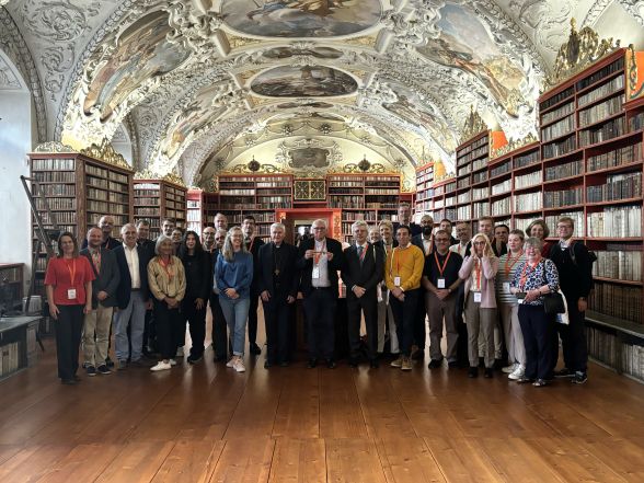 image:Image 63/source/orig/62363_img-1962.jpg