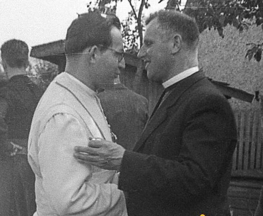 image:Image 64/source/orig/63304_44539_0_image.jpg