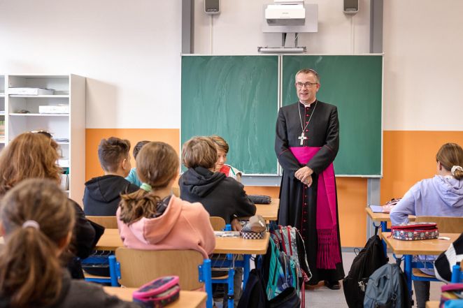 image:Image 64/source/orig/63395_44593_0_012.jpg