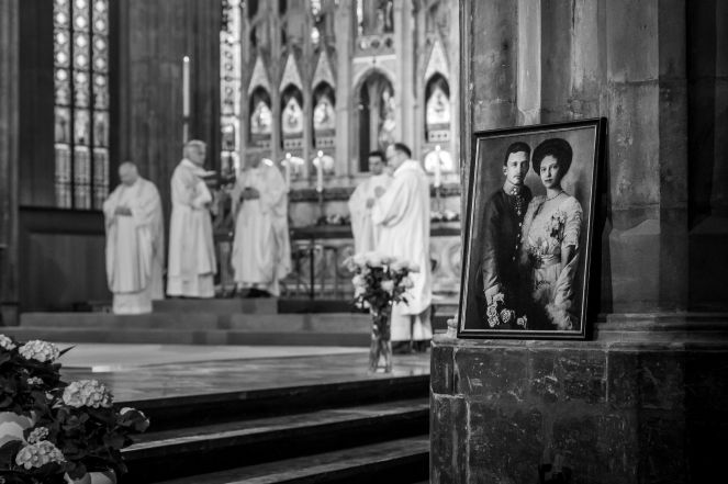 image:Image 64/source/orig/63440_angut-1593.jpg