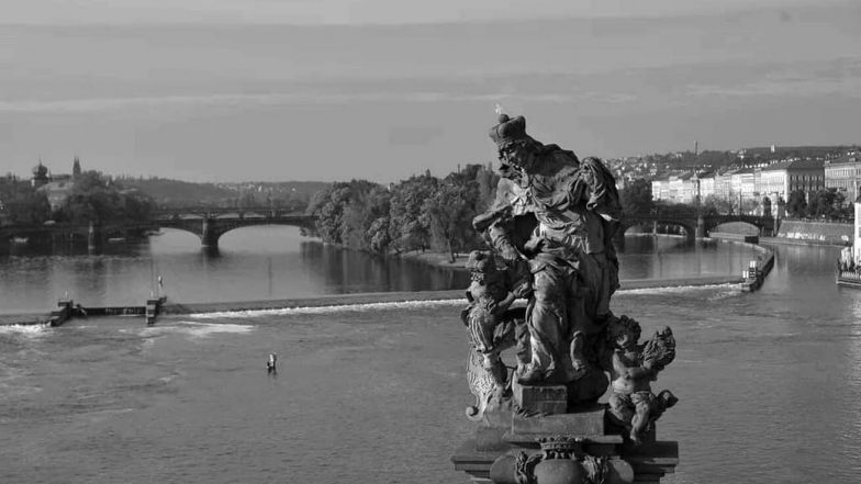 image:Image 65/source/orig/64225_za-pribehy-svatych-a-jejich-ctitelu.jpeg