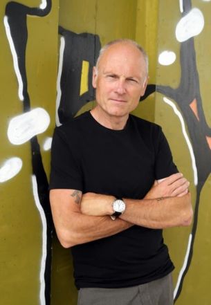 image:Image 65/source/orig/64317_45584_0_hynek-glos1-001.jpg