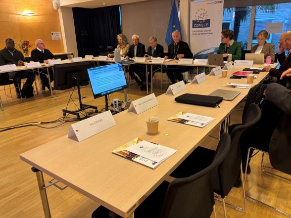 image:Image 66/source/orig/65635_47263_0_tu-czudek-scaled.jpg