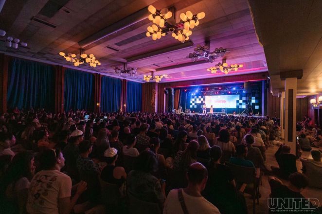 image:Image 66/source/orig/65677_47361_1_241216-united-3.jpg