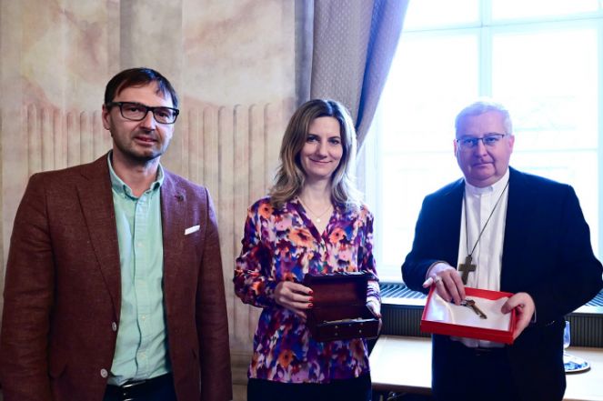 image:Image 67/source/orig/66858_66857-250129-vymena-janska-chleboradova-vila-foto-sch048.jpg