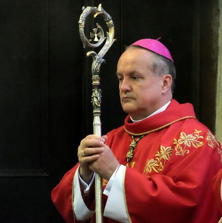 image:Image 68/source/orig/67620_50315_3_novy-kutnohorsky-zvon-jakub-maria-pozehnal-mons-jan-vokal-biskup-kralovehradecky-10.jpg