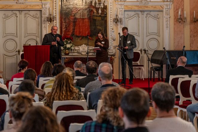 image:Image 68/source/orig/67965_250301-rozvedeni-02-milan-rysavy.jpg