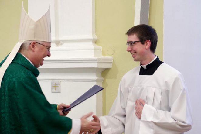 image:Image 68/source/orig/67969_50740_0_250303-aks-lektorat.jpg