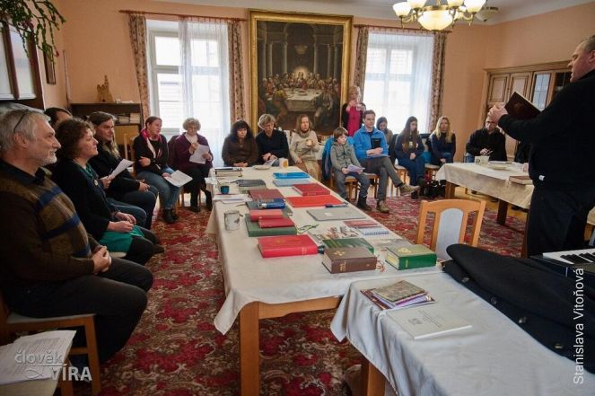 image:Image 69/source/orig/68187_50956_0_prachatice_setkani-varhaniku25_w15.jpg