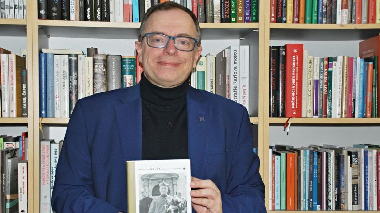 69/source/orig/68458_kardinal-tomasek-porazil-hrabala.jpg image:Image 69/source/orig/68458_kardinal-tomasek-porazil-hrabala.jpg