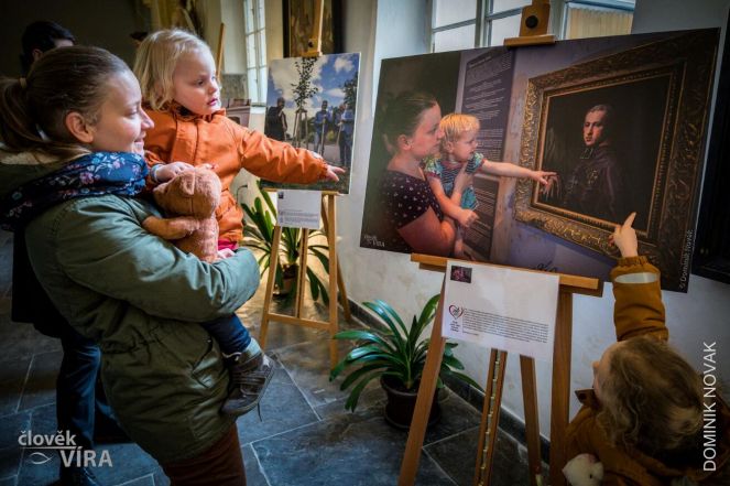 image:Image 69/source/orig/68866_51784_0_200307-paschalia-vystava-rudolf-jan-12.jpg