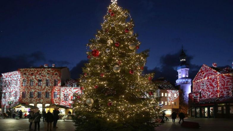 image:Image 7/source/orig/6386_2383_844.jpeg