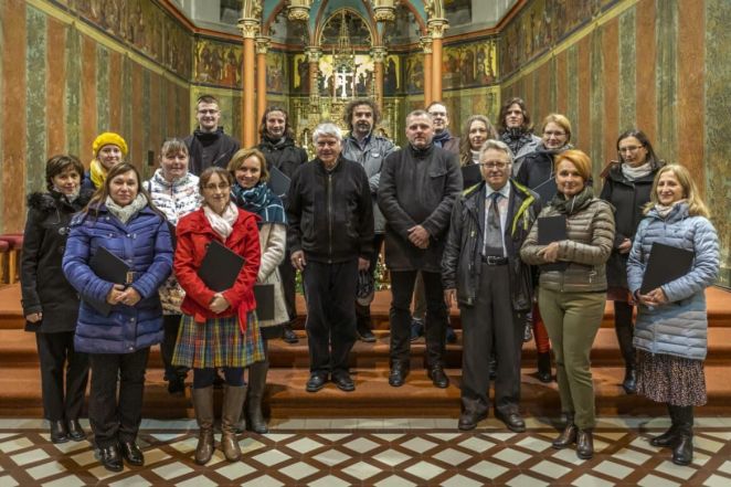 image:Image 7/source/orig/6880_3183_0_varhana.jpg