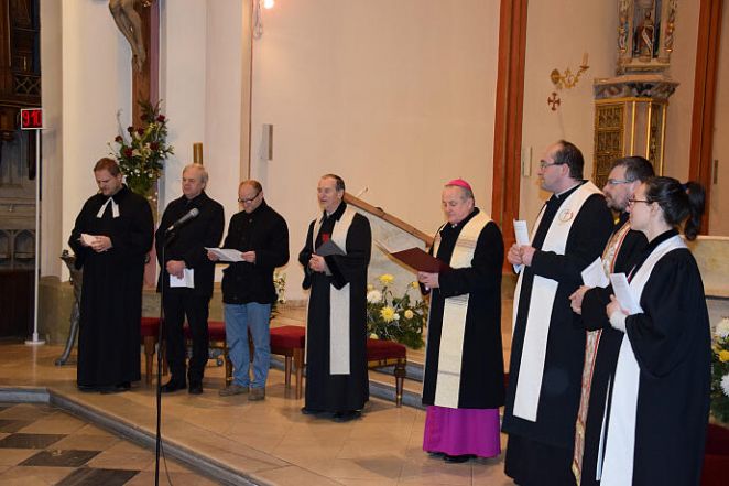 image:Image 7/source/orig/6980_3427_0_3_ekumena_katedrala.jpg