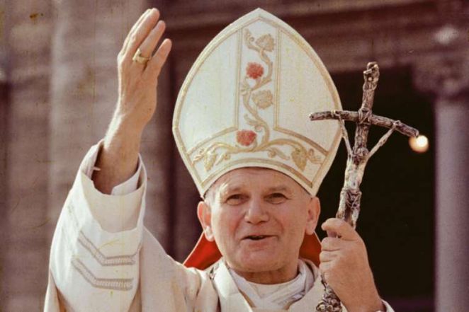 image:Image 70/source/orig/69025_525d2acjrk-pope-john-paul-ii-in-st-peters-square-circa-1978-credit-losservatore-romano-cna-6-16-15.jpeg