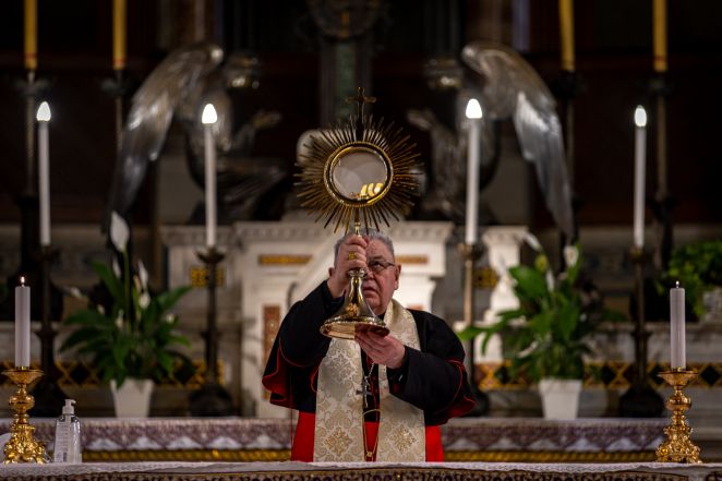 image:Image 70/source/orig/69152_r6l4104.jpg