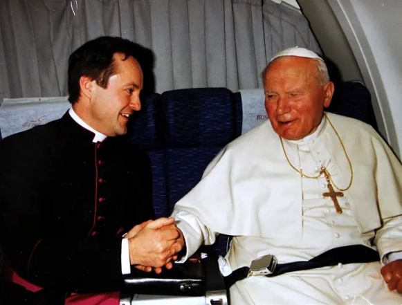 image:Image 70/source/orig/69368_papezz-1.jpg