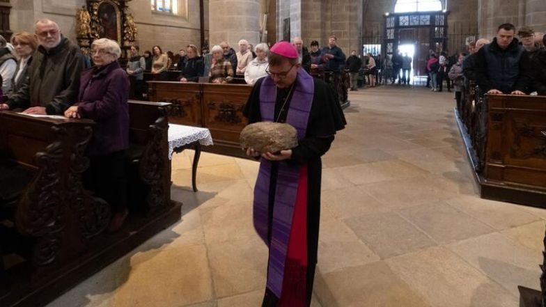 image:Image 70/source/orig/69773_52839_0_p4130075_cropped.jpeg