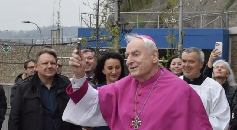 image:Image 70/source/orig/69951_snimek-obrazovky-2025-04-16-v-9-48-55.png