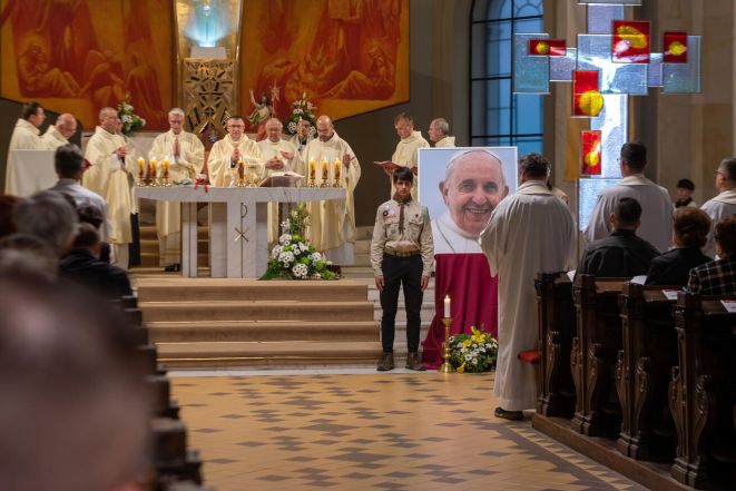 71/source/orig/70313_53608_0_lis1632-enhanced-nr.jpg image:Image 71/source/orig/70313_53608_0_lis1632-enhanced-nr.jpg