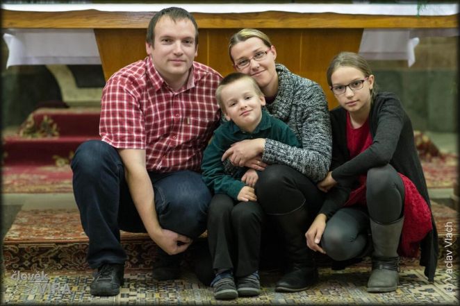 image:Image 71/source/orig/70877_54120_0_rodina-1.jpg