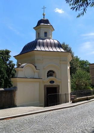 image:Image 72/source/orig/71028_54318_0_velehrad-nepomucky-exterier.jpg