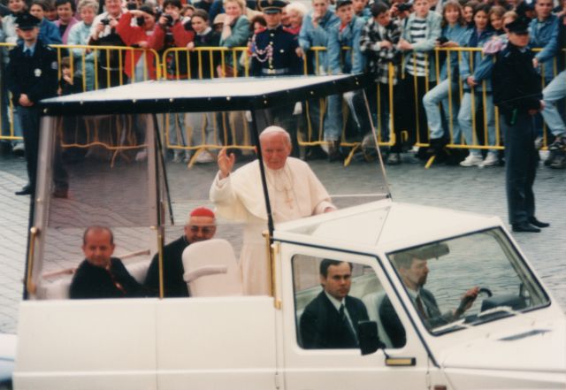 image:Image 72/source/orig/71539_011.jpg