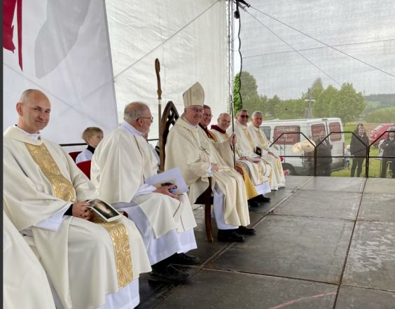 image:Image 72/source/orig/71775_snimek-obrazovky-26-5-2025-111314-www-biskupstvi-cz.jpeg