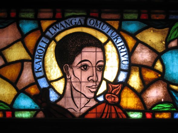 image:Image 72/source/orig/71777_namugongo-martyrs-window-charles-lwanga.jpg