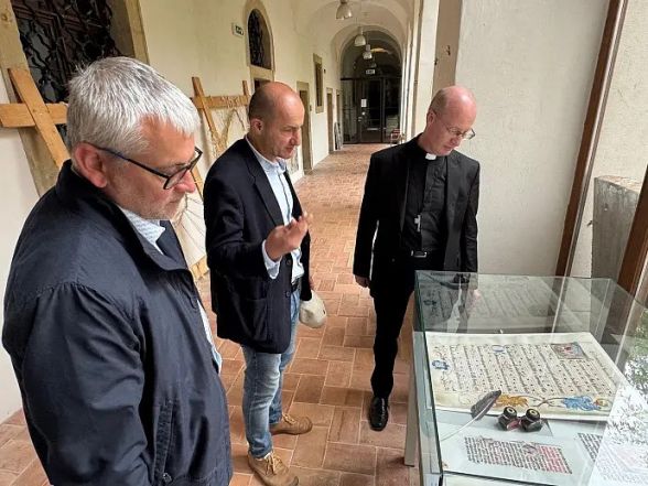 image:Image 73/source/orig/72002_11-ezgif-com-webp-to-jpg-converter.jpg