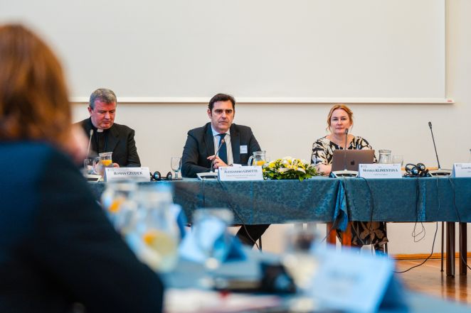 image:Image 73/source/orig/72281_20250604-phr5057.jpg