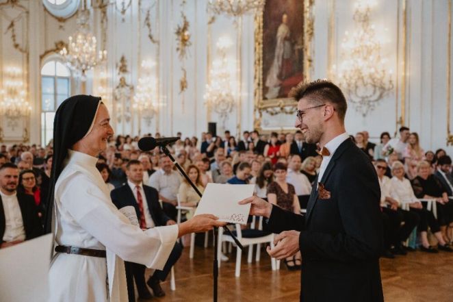 image:Image 73/source/orig/72360_55921_0_250602-ag-maturanti-5.jpg