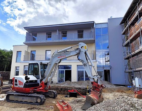 image:Image 74/source/orig/73596_57599_0_nova-cast-budovy_w.jpg