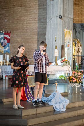 75/source/orig/74110_r6n22386.jpg image:Image 75/source/orig/74110_r6n22386.jpg